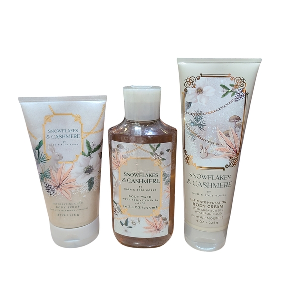 SNOWFLAKES & CASHMERE BATH & BODY SET BODY WASH, CREAM, SCRUB - Picture 1 of 1